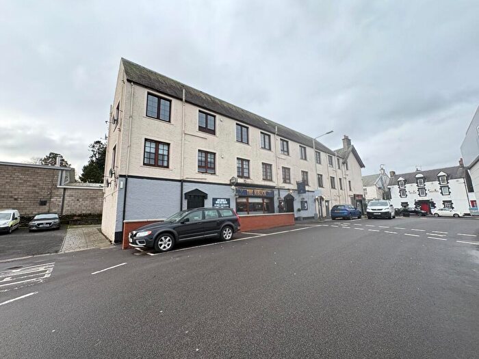 2 Bedroom Flat To Rent In High Street, Auchterarder, Perthshire, PH3