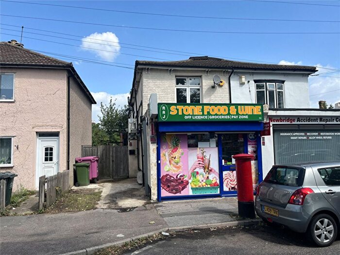 2 Bedroom Flat To Rent In London Road, Stone, Dartford, DA2