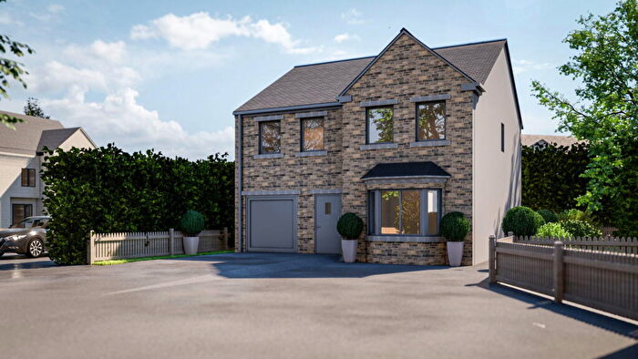 4 Bedroom Detached House For Sale In Burned Road, Shelf, HX3