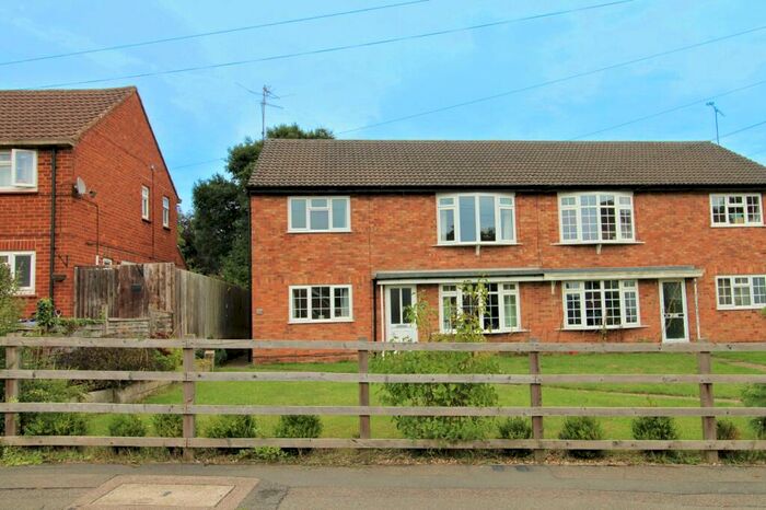 2 Bedroom Apartment To Rent In Churchill Road, Welton, Northants, NN11