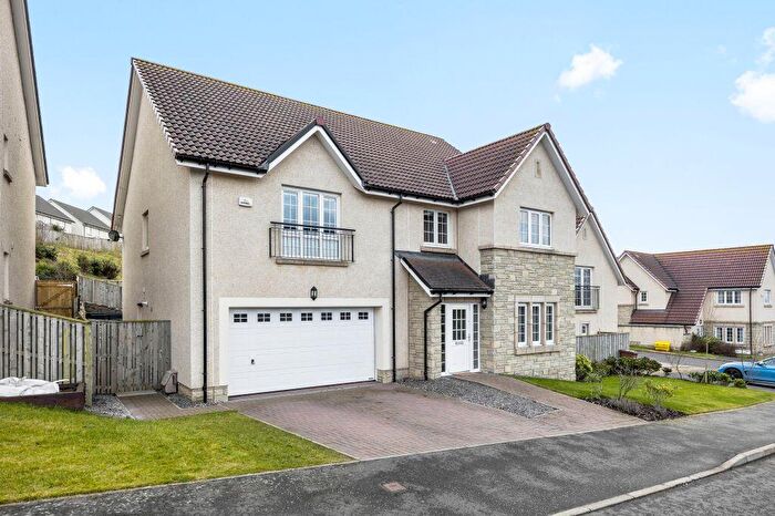 5 Bedroom Detached House For Sale In Kings View Crescent, Ratho, EH28