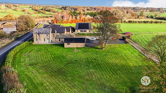 4 Bedroom Mews For Sale In Blackburn Road, Ribchester, PR3