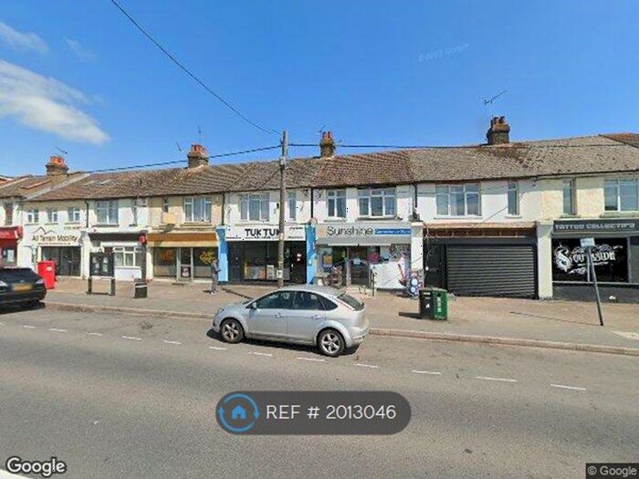 3 Bedroom Flat To Rent In Southend Road, Rochford, SS4