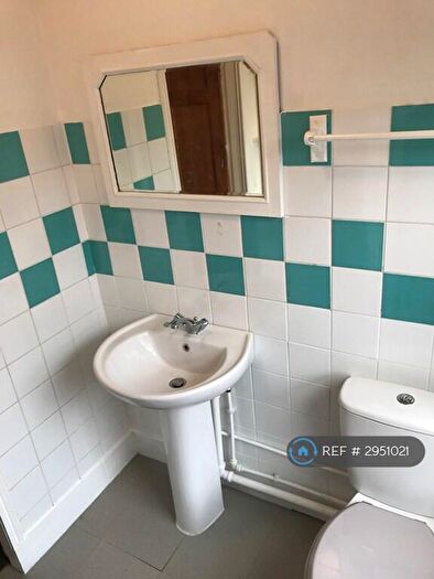 Studio To Rent In Marple, Stockport, SK6