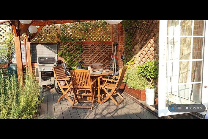 1 Bedroom Flat To Rent In New King Street, London, SE8