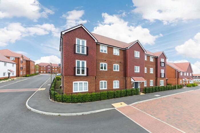 2 Bedroom Flat For Sale In Dinmore Way, Didcot, OX11