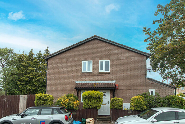 1 Bedroom Flat To Rent In Glenbrook Drive, Barry, CF63