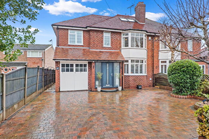 5 Bedroom Semi Detached House For Sale In Shaw Lane, Stoke Prior, Bromsgrove, Worcestershire., B60