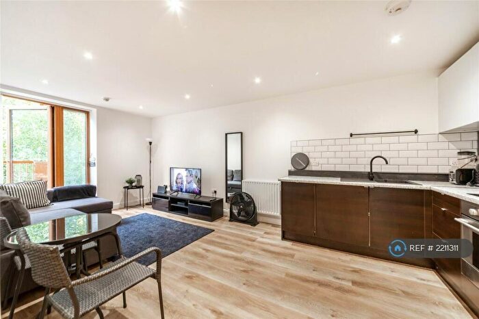 1 Bedroom Flat To Rent In Arboretum Place, Barking, IG11