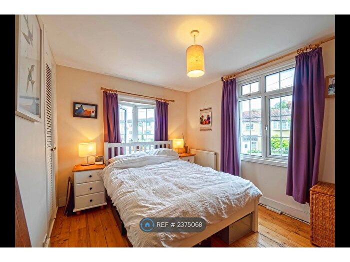 2 Bedroom End Of Terrace House To Rent In Nelson Road, Twickenham, TW2