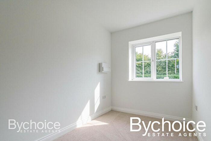 2 Bedroom Semi-Detached Bungalow For Sale In Great Oak Place, Raydon, IP7