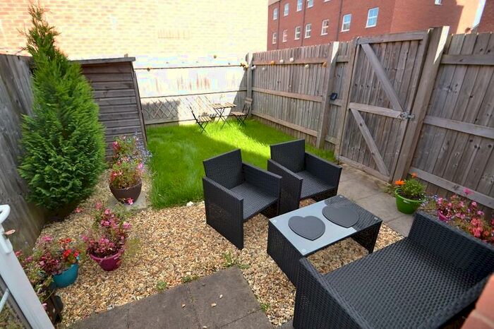 2 Bedroom End Of Terrace House To Rent In Goetre Fawr, Radyr, Cardiff., CF15