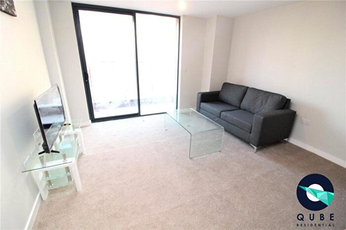 2 Bedroom Flat To Rent In Adelphi Wharf B, Adelphi Street, Salford, Greater Manchester, M3