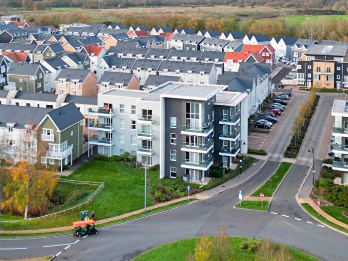 1 Bedroom Apartment For Sale In Sunapee Road, Green ParkVillage, RG2