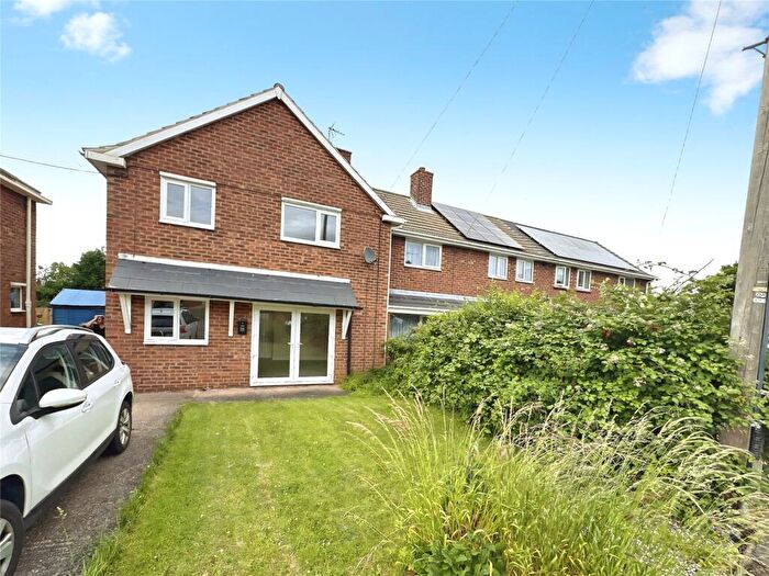 3 Bedroom End Of Terrace House To Rent In Haynes Close, Tuxford, Newark, Nottinghamshire, NG22