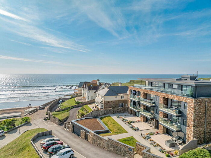 2 Bedroom Apartment For Sale In Crooklets, Bude, EX23