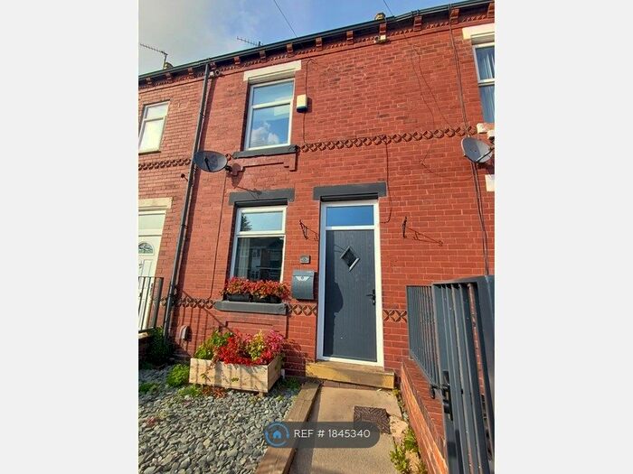 2 Bedroom Terraced House To Rent In Lincoln Street, Wakefield, WF2
