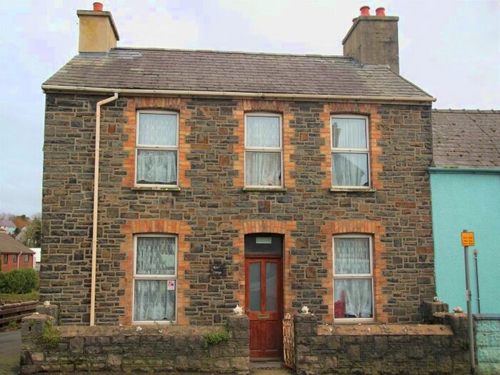 4 Bedroom Property To Rent In Llanbadarn Fawr, Aberystwyth, Ceredigion, SY23