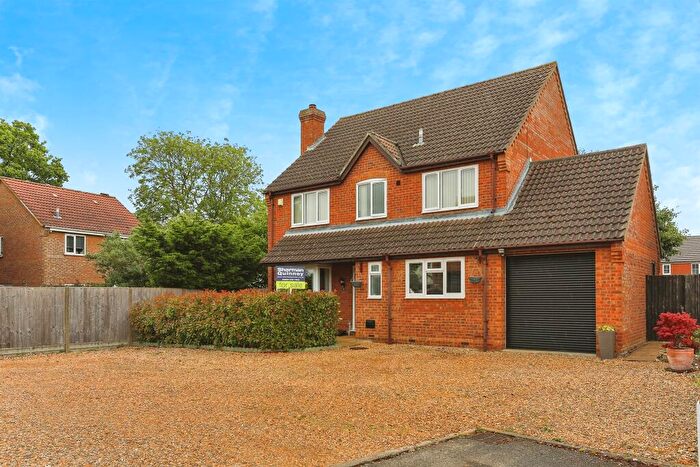 4 Bedroom Detached House For Sale In Blacksmiths Close, Ramsey, Huntingdon, PE26