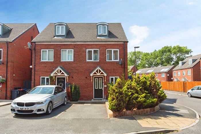 3 Bedroom Semi Detached House For Sale In Robinson Road, Ellesmere Port, CH65