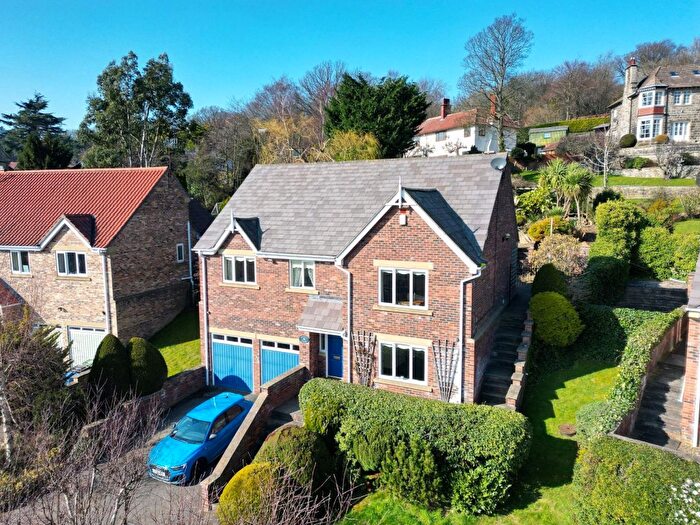 3 Bedroom Detached House For Sale In Linden Close, Briggswath, YO21