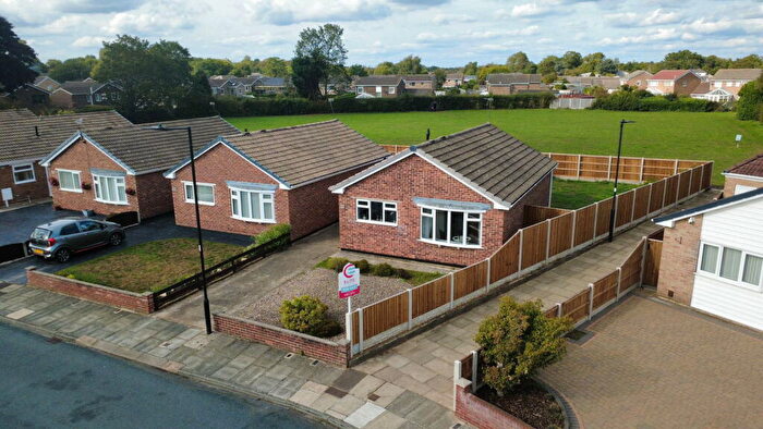 2 Bedroom Detached Bungalow For Sale In Chantry Close, Cantley, DN4