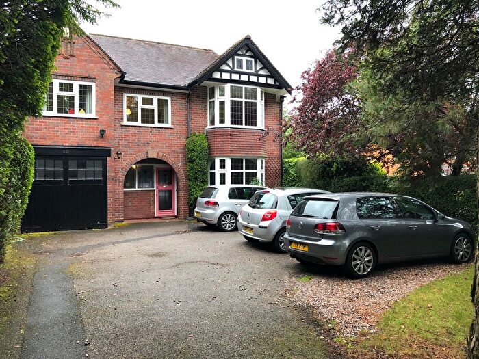 5 Bedroom Detached House To Rent In St. Bernards Road, Solihull, B92
