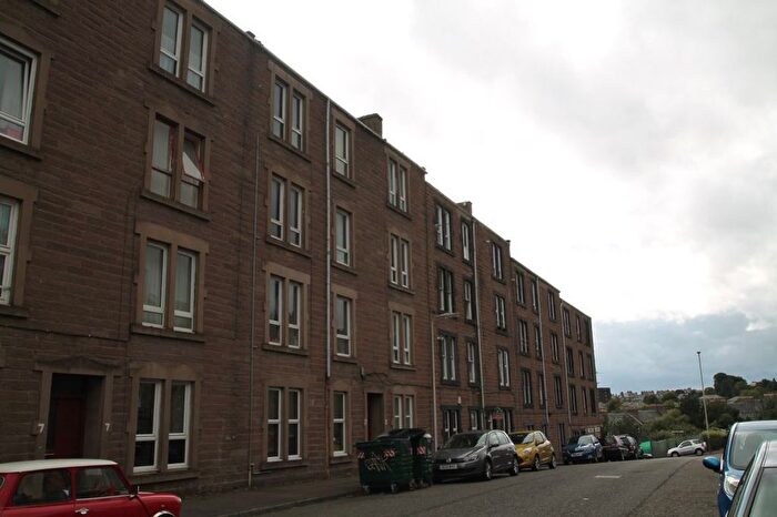 1 Bedroom Flat To Rent In Gr Pitfour Street, Dundee, DD2