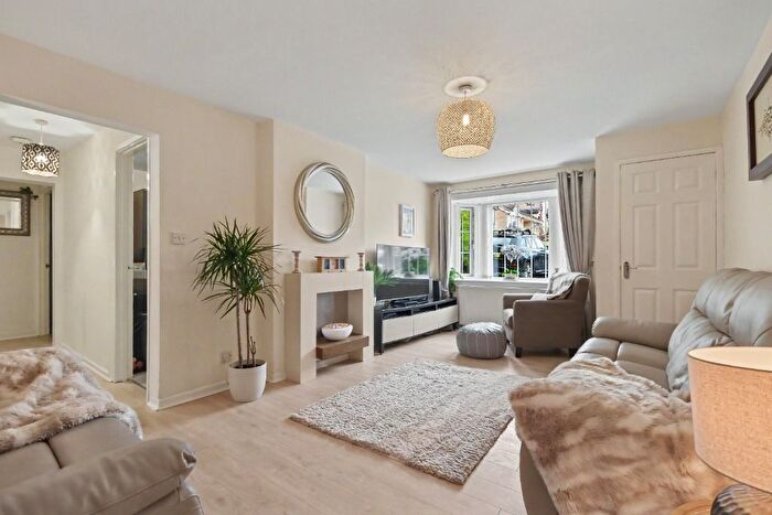 3 Bedroom Villa For Sale In Dunrobin Drive, Inverclyde, Gourock, PA19