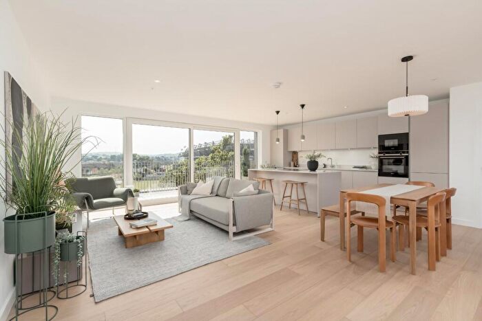3 Bedroom Apartment For Sale In Plot - Murrayfield Park, Corstorphine Road, Edinburgh, Midlothian, EH12