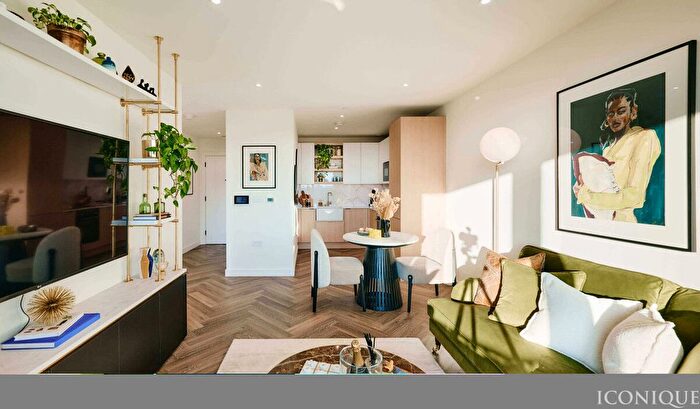 1 Bedroom Flat For Sale In The Hyde, London, NW9