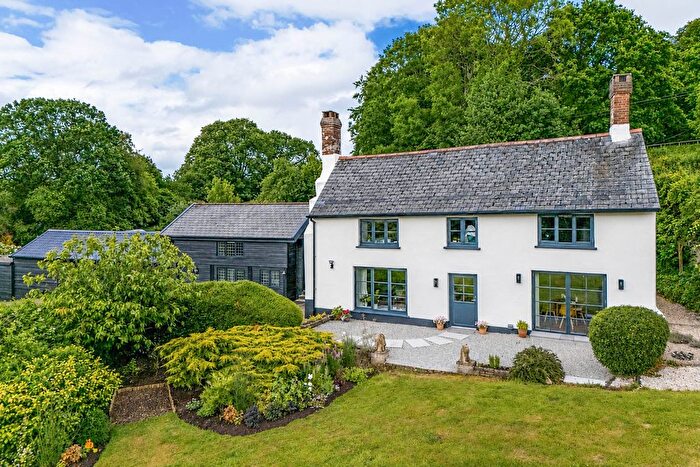 4 Bedroom Detached House For Sale In Oak Road, Aylesbeare, EX5