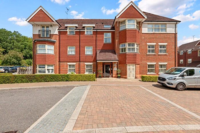 2 Bedroom Retirement Property For Sale In Agates House, Durrants Village, Faygate, West Sussex, RH12