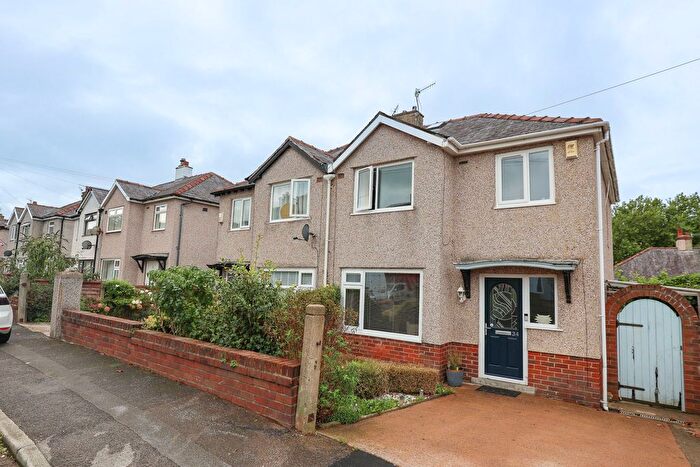 3 Bedroom Semi Detached House For Sale In Wensley Drive, Lancaster, LA1