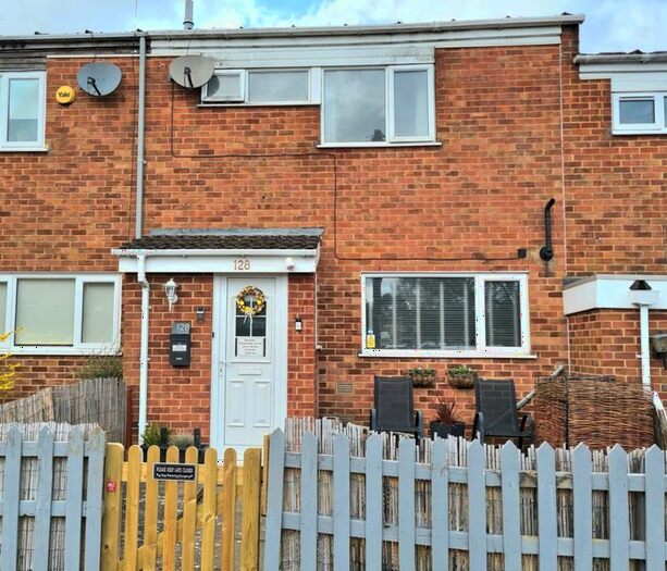 3 Bedroom Property To Rent In The Stour, Daventry, NN11