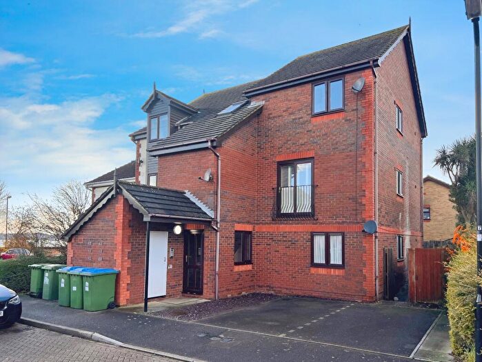 1 Bedroom Flat To Rent In Waldegrave Close, Southampton, SO19