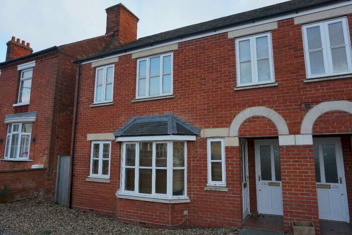 2 Bedroom Apartment To Rent In Midland Road, Olney, MK46