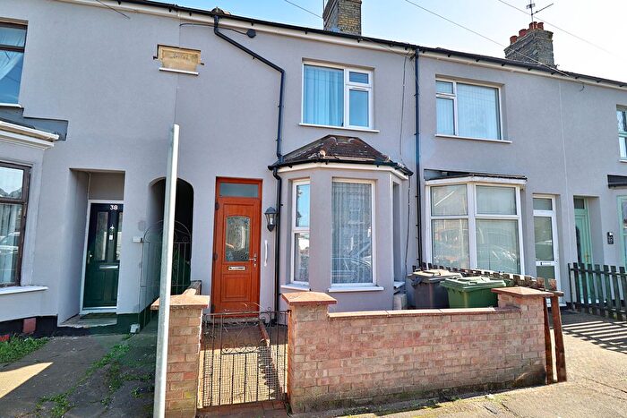 3 Bedroom Terraced House To Rent In Burmer Road, Peterborough, PE1