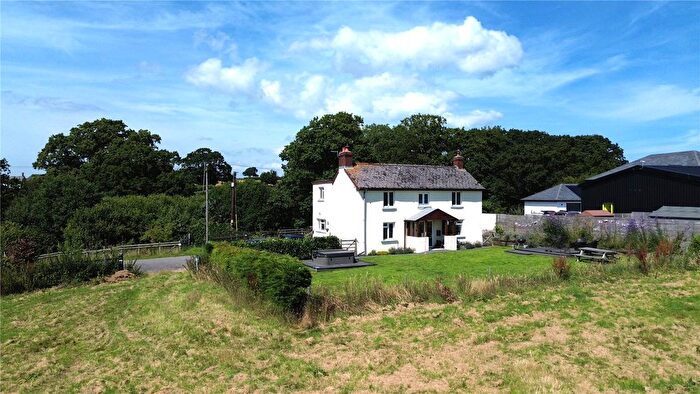 4 Bedroom Detached House For Sale In . Acres - Witheridge, Tiverton, Devon, EX16