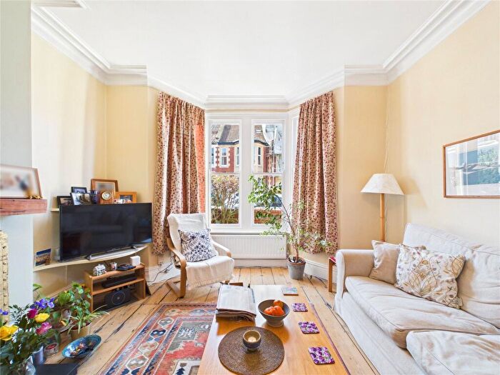 3 Bedroom Terraced House For Sale In Leighton Road, Bristol, BS3