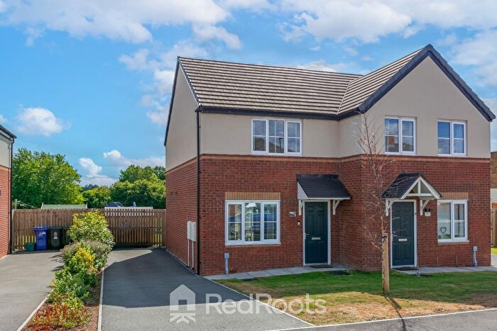 2 Bedroom Semi-Detached House For Sale In Manor Way, Askern, Doncaster, South Yorkshire, DN6