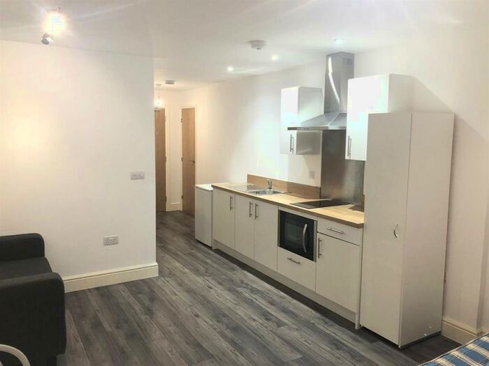 Studio To Rent In Studio Flat, Queen Street, Sheffield, S1