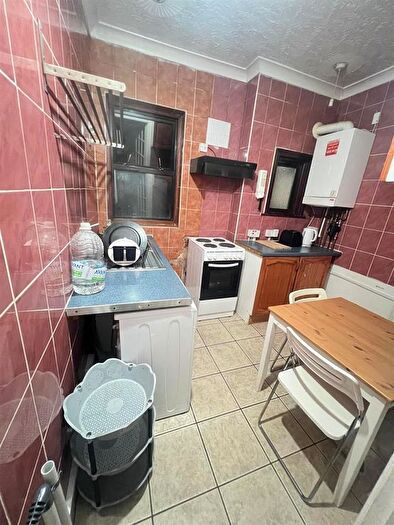 Studio To Rent In Earlham Grove, London, E7