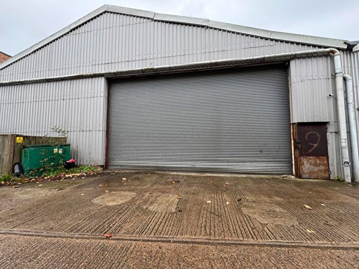 Warehouse To Rent In Quarry Road, Newhaven, BN9