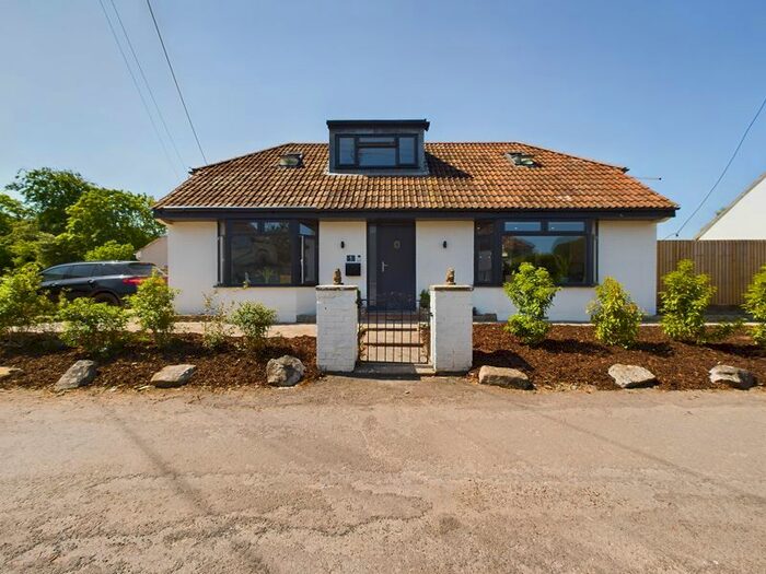 4 Bedroom Detached House For Sale In Silver Street, West Huntspill, Somerset, TA9