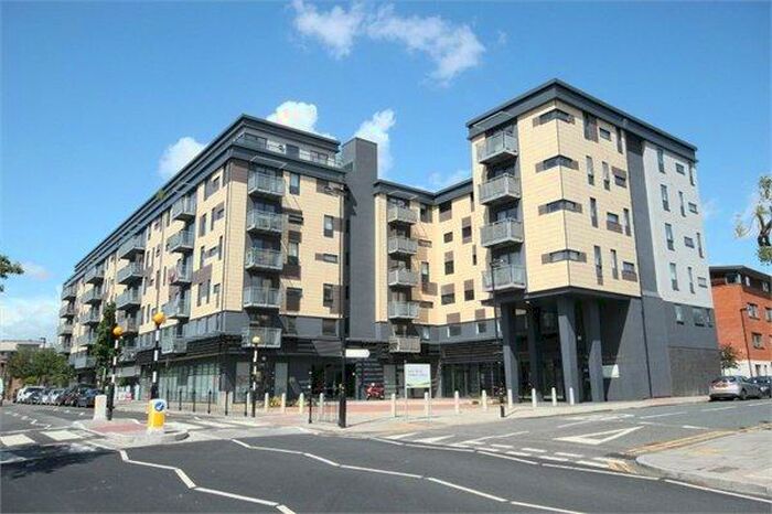 2 Bedroom Flat To Rent In Kings Quarter Apartments, Copenhagen Street, London, N1