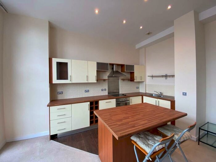 1 Bedroom Apartment To Rent In Platinum Apartments, Jewellery Quarter, B18