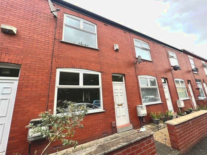 2 Bedroom Terraced House To Rent In Read Street West, Hyde, SK14