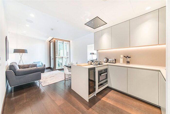 1 Bedroom Flat To Rent In Kings Gate, Kings Gate Walk, Westminster, London, SW1E