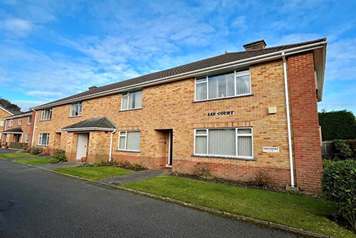 2 Bedroom Flat To Rent In Ferndown, BH22